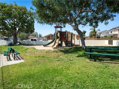 10900 San Leon Avenue, Fountain Valley, CA