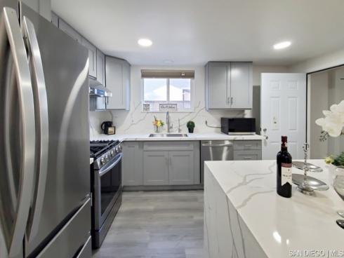 15927 Los Reyes Street , Fountain Valley, CA