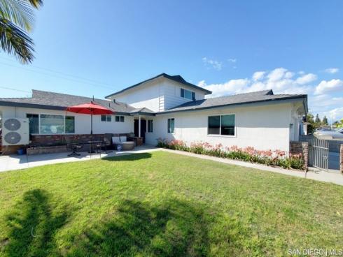 15927 Los Reyes Street , Fountain Valley, CA