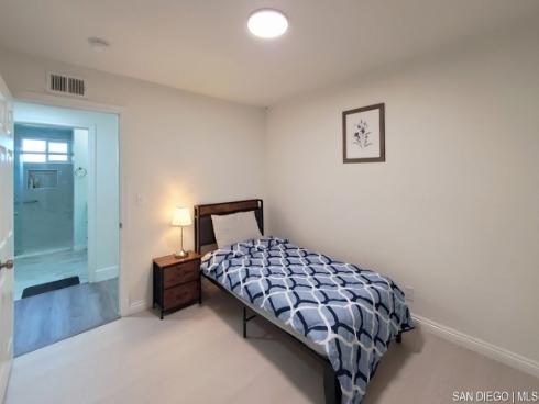 15927 Los Reyes Street , Fountain Valley, CA