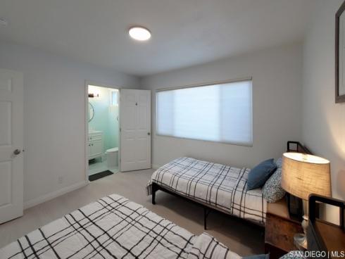 15927 Los Reyes Street , Fountain Valley, CA