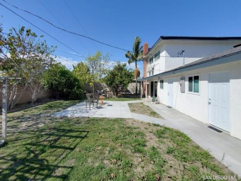 15927 Los Reyes Street , Fountain Valley, CA