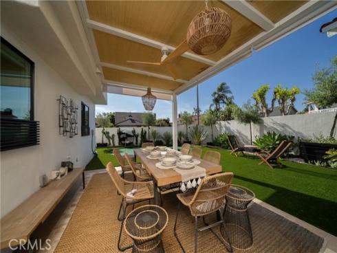 9795 Mistletoe Avenue, Fountain Valley, CA