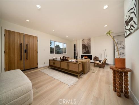 9795 Mistletoe Avenue, Fountain Valley, CA