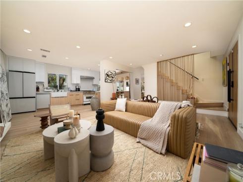 9795 Mistletoe Avenue, Fountain Valley, CA