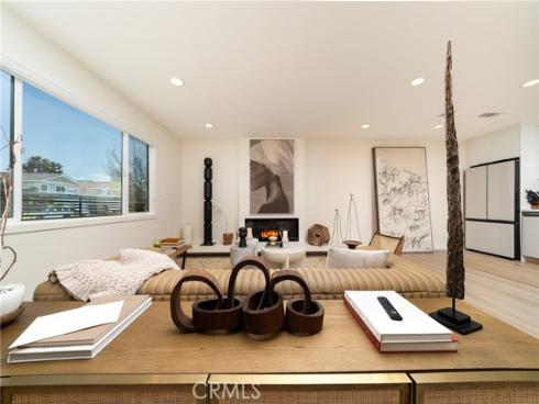 9795 Mistletoe Avenue, Fountain Valley, CA