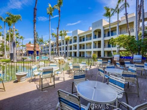 11630 Warner 410 Avenue, Fountain Valley, CA