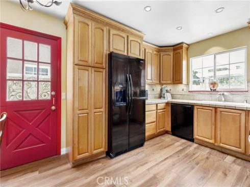 10448 Egret Avenue, Fountain Valley, CA