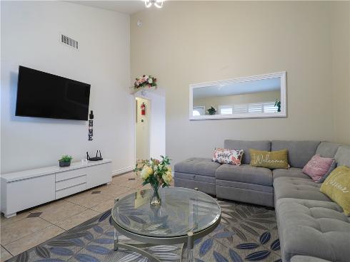 10629 El Este Avenue, Fountain Valley, CA