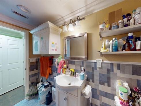 17232 Santa Barbara Street, Fountain Valley, CA