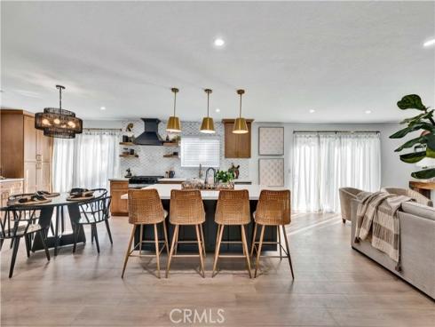 11350 Bluebell Avenue, Fountain Valley, CA