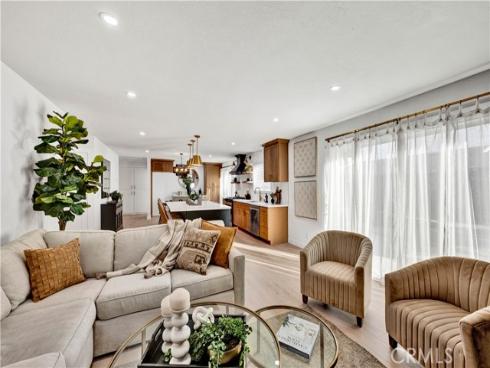 11350 Bluebell Avenue, Fountain Valley, CA