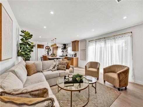 11350 Bluebell Avenue, Fountain Valley, CA