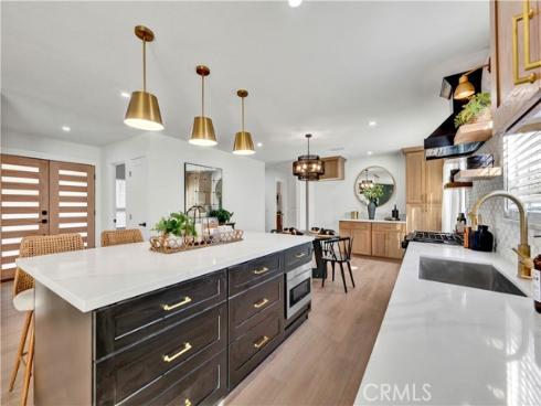 11350 Bluebell Avenue, Fountain Valley, CA