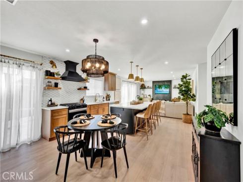 11350 Bluebell Avenue, Fountain Valley, CA