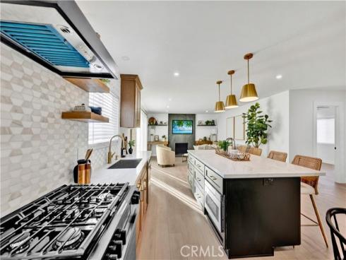 11350 Bluebell Avenue, Fountain Valley, CA