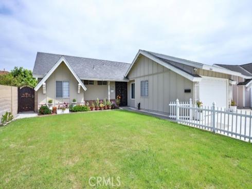 11864 Mayflower Circle, Fountain Valley, CA