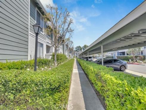 12109 Sylvan River 126 , Fountain Valley, CA