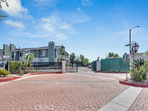 12109 Sylvan River 126 , Fountain Valley, CA