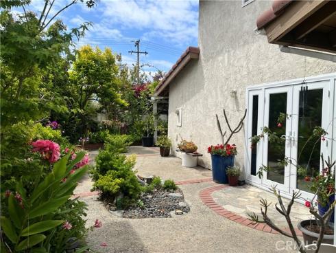 8774 La Zana Court, Fountain Valley, CA