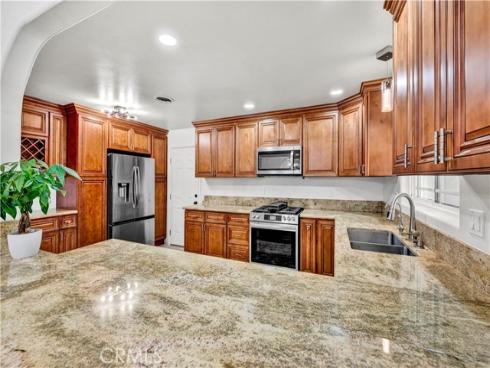 17217 Oak Street, Fountain Valley, CA