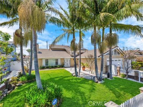 17217 Oak Street, Fountain Valley, CA