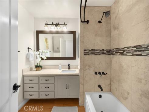 17686 Walnut Street , Fountain Valley, CA