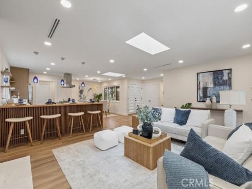 10360 El Monterey , Fountain Valley, CA