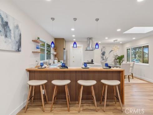 10360 El Monterey , Fountain Valley, CA