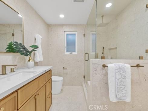 10360 El Monterey , Fountain Valley, CA