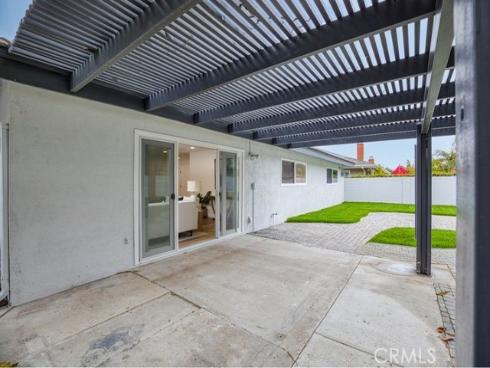 10360 El Monterey , Fountain Valley, CA