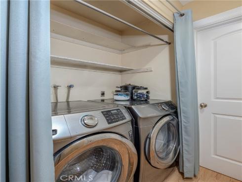 18250 Devonwood Circle, Fountain Valley, CA