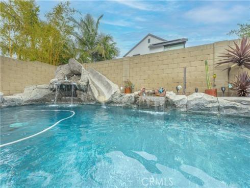 18250 Devonwood Circle, Fountain Valley, CA