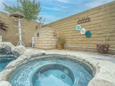 18250 Devonwood Circle, Fountain Valley, CA