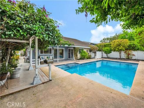 17830 Winterberry Street, Fountain Valley, CA