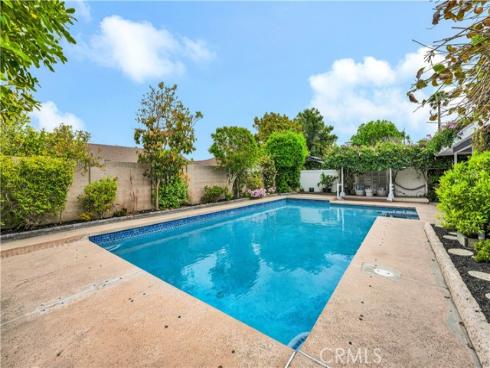 17830 Winterberry Street, Fountain Valley, CA