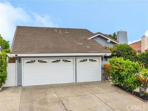 17830 Winterberry Street, Fountain Valley, CA