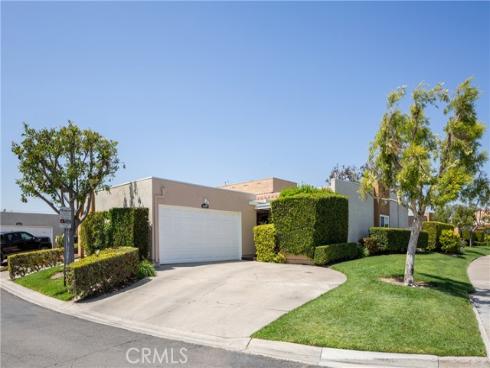 17689 Los Jardines , Fountain Valley, CA