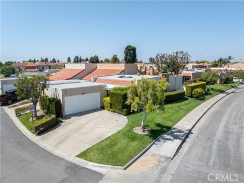 17689 Los Jardines , Fountain Valley, CA