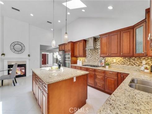 9588  Shimizu River   Circle, Fountain Valley, CA