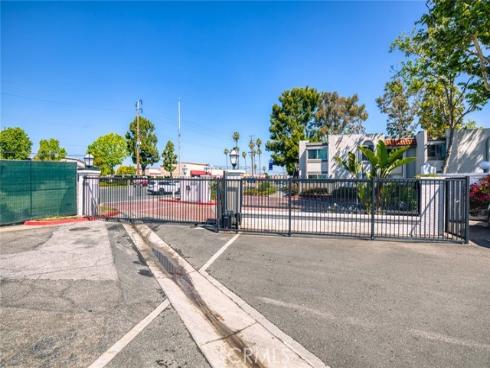 16440  Atherton  35 , Fountain Valley, CA