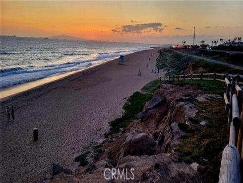 9092  La Linda   Avenue, Fountain Valley, CA