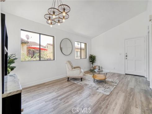 17333 Brookhurst F4 Street, Fountain Valley, CA