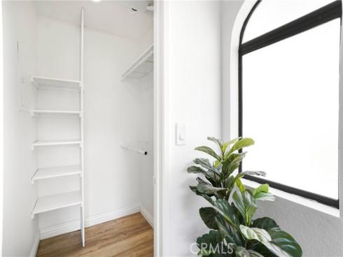 17333 Brookhurst F4 Street, Fountain Valley, CA