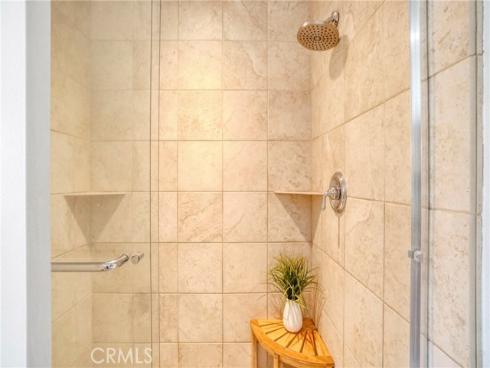 17333 Brookhurst F4 Street, Fountain Valley, CA