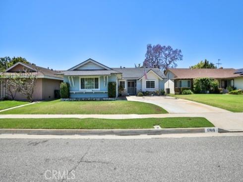 17819 Bay Street, Fountain Valley, CA