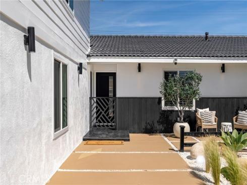 17174 Santa Madrina Street, Fountain Valley, CA