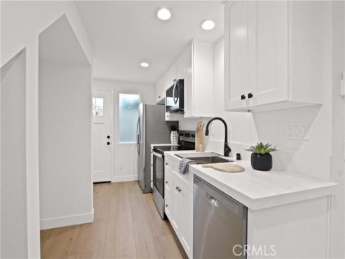 17805 Winterberry Street, Fountain Valley, CA