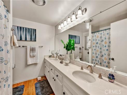 10924 Nighthawk Circle , Fountain Valley, CA