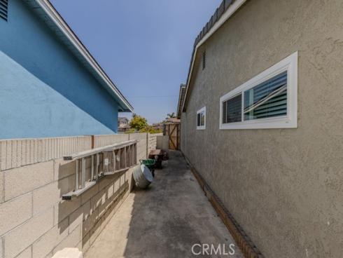 16781 Daisy Avenue, Fountain Valley, CA
